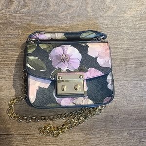 Floral Shoulder/Cross body Purse